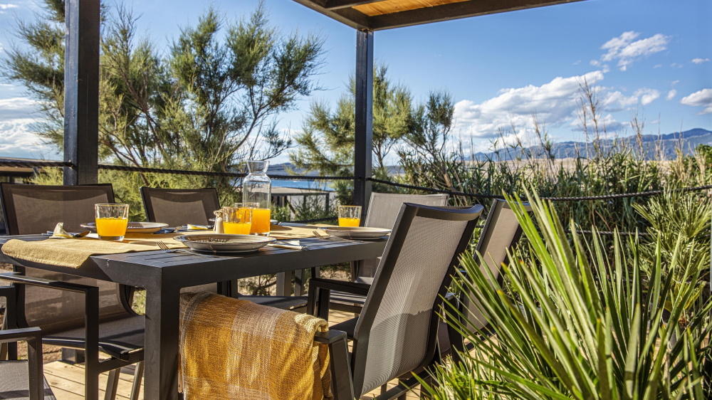 [Otok Pag - Kolan] Terra Park SpiritoS Holiday Homes****: Kamp prelijepih plaža, fantastičnog spoja prirode i luksuza za novu dimenziju odmora!