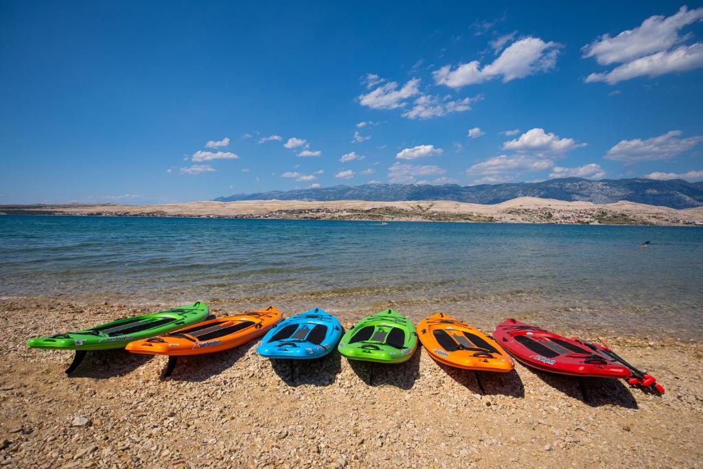 [Otok Pag - Kolan] Terra Park SpiritoS Holiday Homes****: Kamp prelijepih plaža, fantastičnog spoja prirode i luksuza za novu dimenziju odmora!