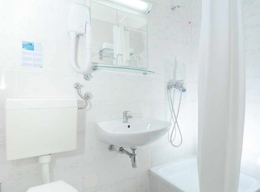 [Omiš] Sagitta all inclusive holiday resort***: Praznik rada ili proljeće u Sagitti!