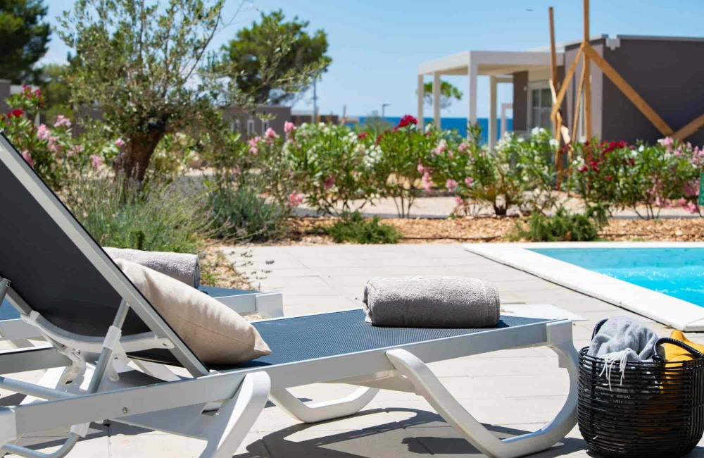 [Otok Pag - Novalja] Terra Park Phalaris Holiday Homes****: Early Summer Getaway!