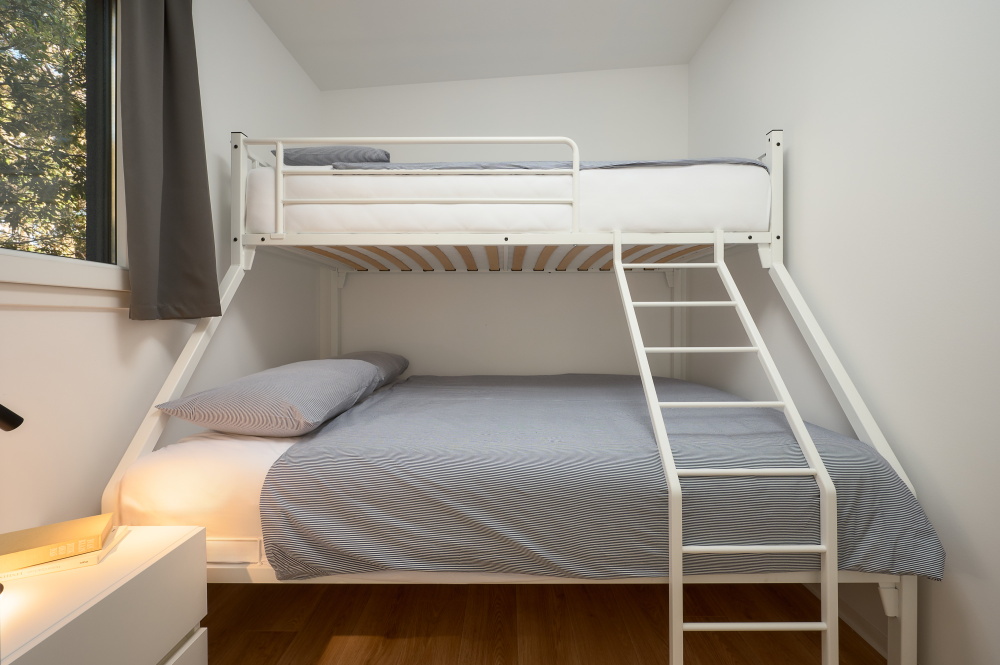 [Pakoštane] Pine beach resort***: Proljetni odmor u resortu smještenom u prirodnoj uvali s prekrasnom prirodnom pješčanom plažom!