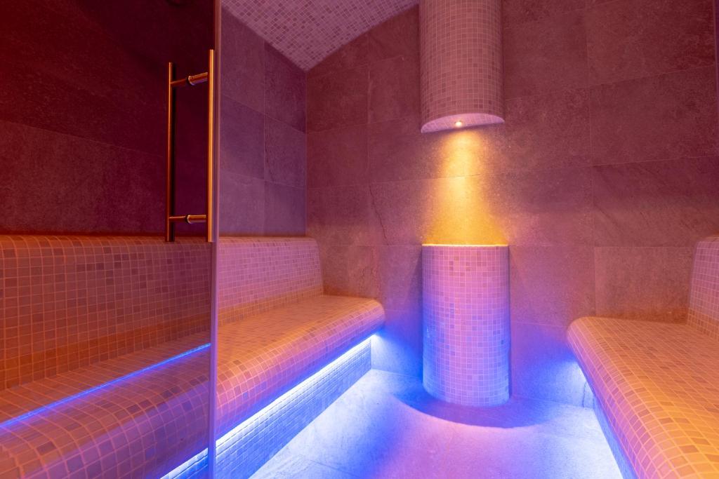 [Omiš] Hotel Nestos****: Proljeće u hotelu Nestos – večera na račun kuće!