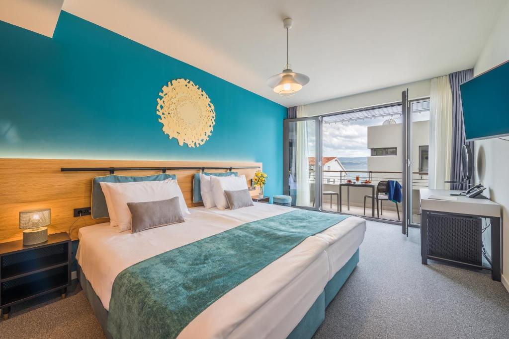 [Omiš] Hotel Nestos****: Proljeće u hotelu Nestos – večera na račun kuće!